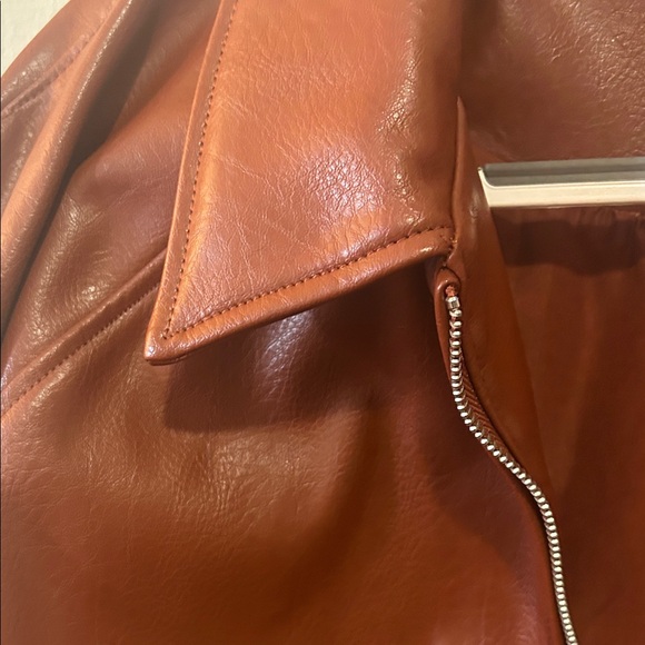 Zara Women's Rich Brown Leather Jacket like new - Picture 3 of 4